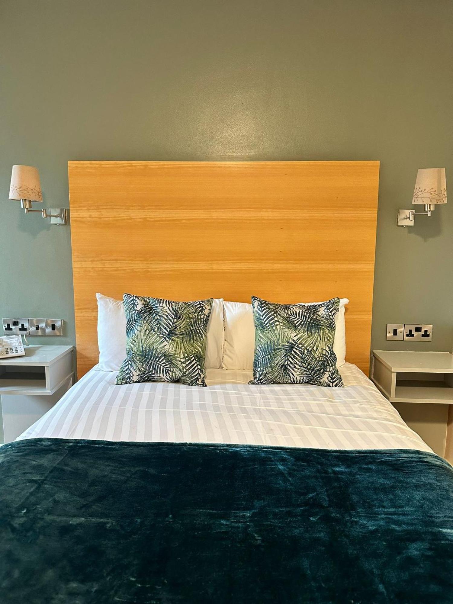 The Coach House Hotel Oranmore Exteriér fotografie