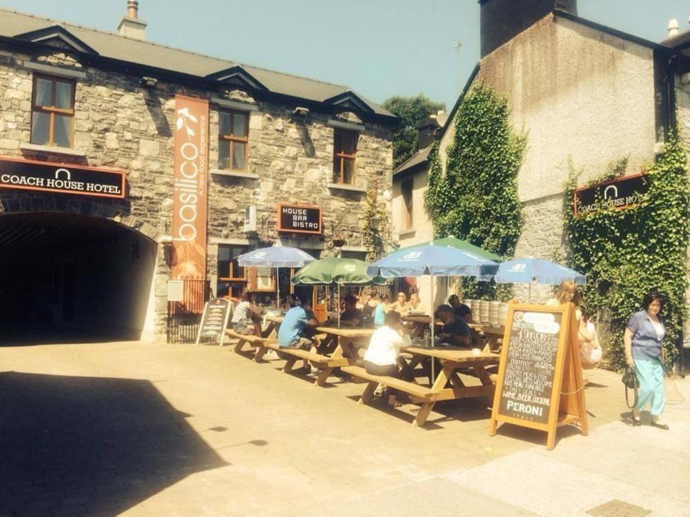The Coach House Hotel Oranmore Exteriér fotografie